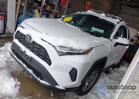 2025 Toyota Rav4 Xle из США, поврежденный, VIN 2T3P1RFV2SW499398